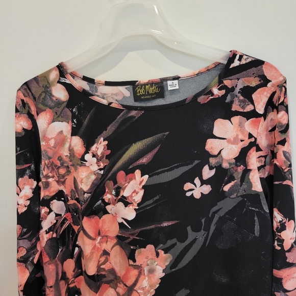 Bob Mackie Weatable Art Small Long Sleeve Orange & White Blooms On Black Top - Picture 6 of 7